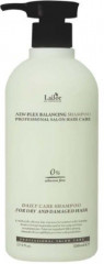 Шампунь для волос бессиликоновый «Newplex Balancing Shampoo»