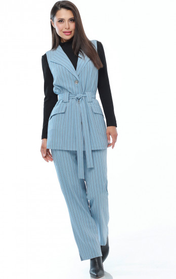 Костюм женский