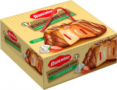 Кекс с клубничным джемом и сливочным кремом