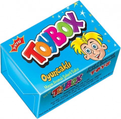 Жевательная резинка с игрушкой и вкладышем