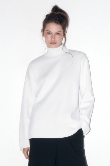 Свитер женский