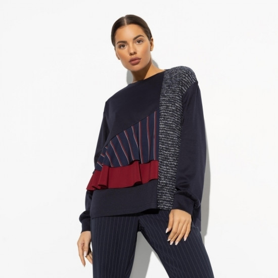 Свитшот женский «Выбираю себя»