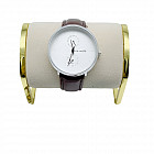 коричневый