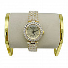 золотистый