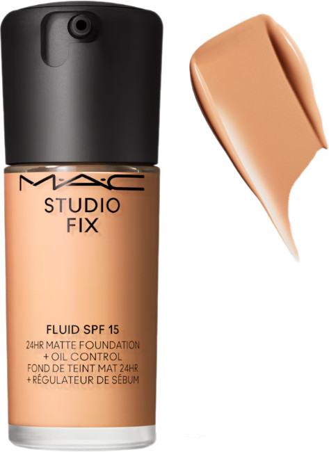 Тональный флюид «24HR Matte Foundation» SPF 15, оттенок NW15 | Studio Fix | M.A.C.