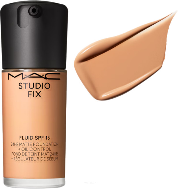 Тональный флюид «24HR Matte Foundation» SPF 15, оттенок NW18 | Studio Fix | M.A.C.