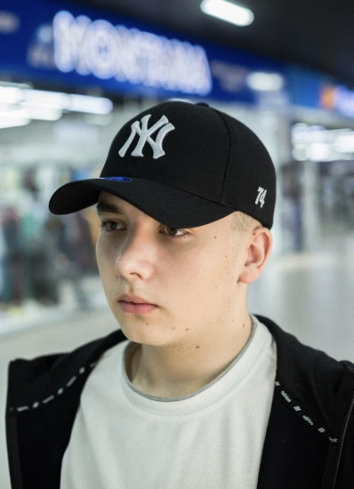 Бейсболка мужская