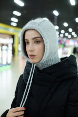 Капор женский
