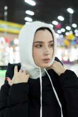 Капор женский
