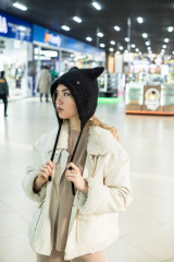 Капор женский