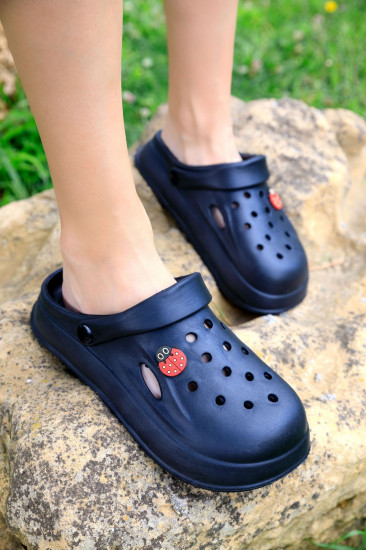 Кроксы женские