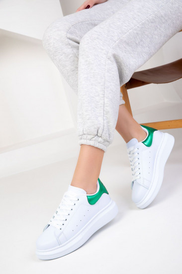 Кроссовки женские