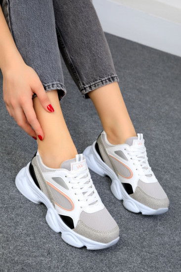 Кроссовки женские