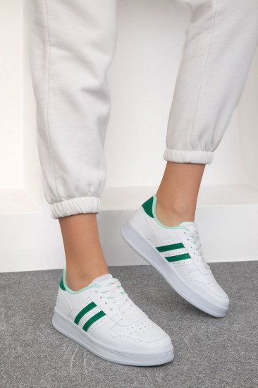 Кроссовки женские