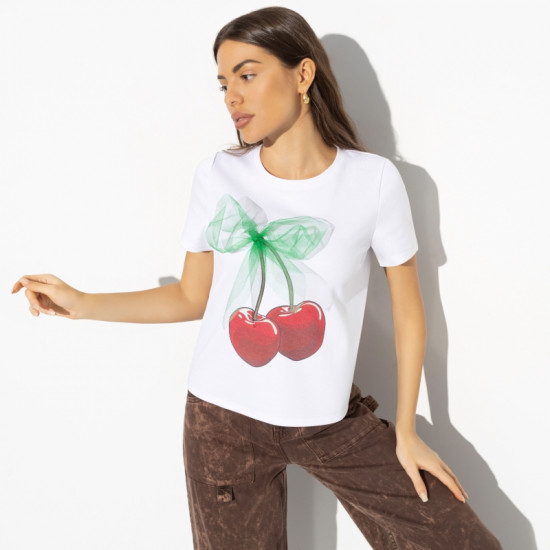 Футболка женская дизайнерская «Манерная принцесса cherries»