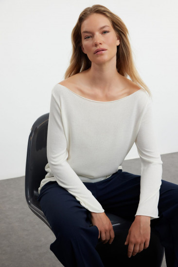 Джемпер женский