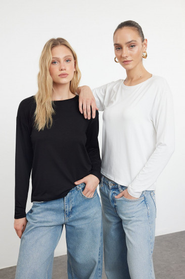 Футболка женская