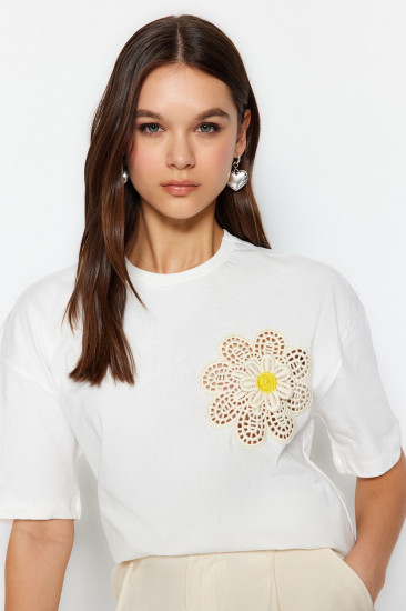 Футболка женская