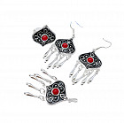 серебристый