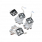 серебристый