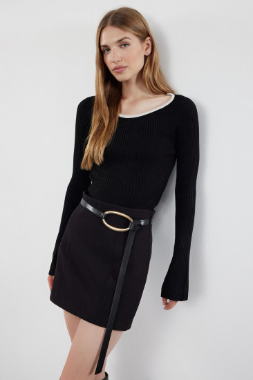 Свитер женский