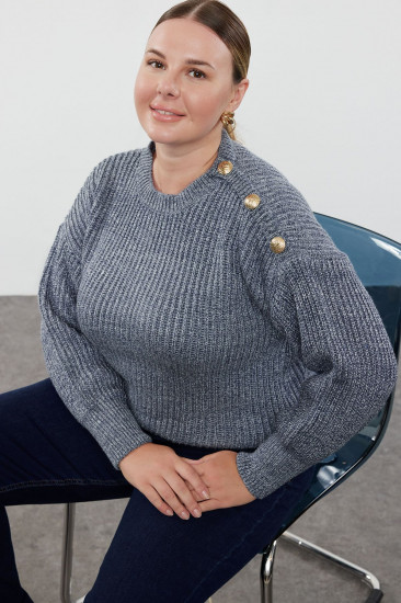 Свитер женский