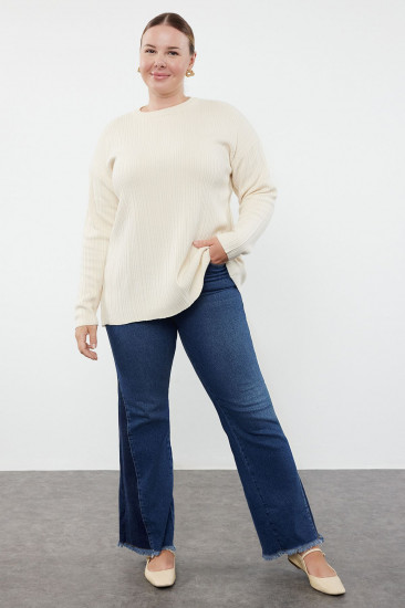 Свитер женский