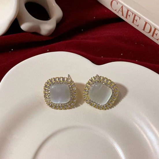 Серьги женские