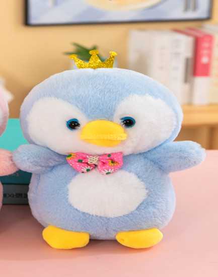 Игрушка мягкая «Penguin crown»