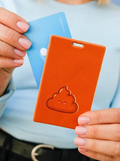 Держатель для карт «Cute poop»
