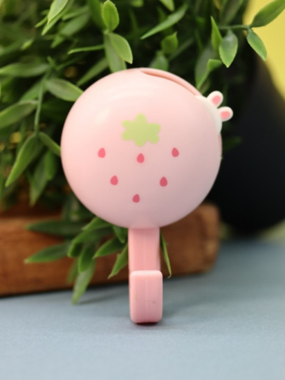 Крючок самоклеящийся «Hello strawberry»