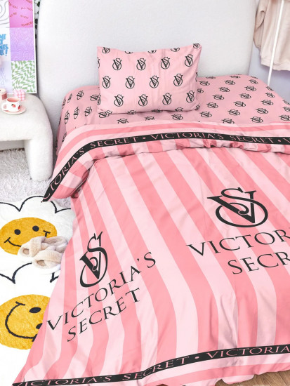 Комплект постельного белья «Victoria's secret»
