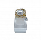 золотистый