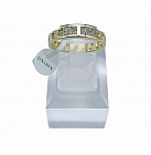 золотистый