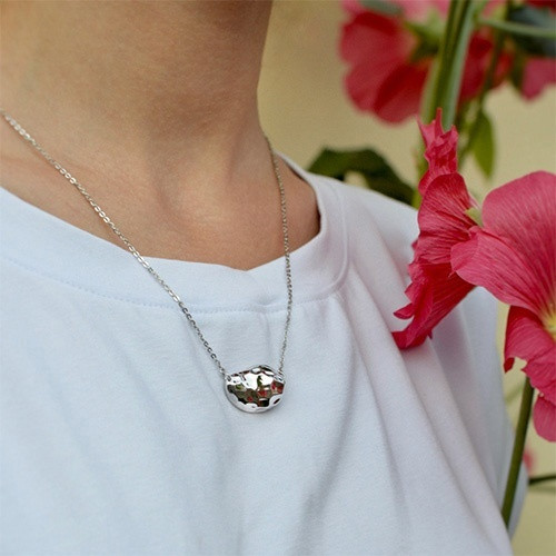 Колье из серебра