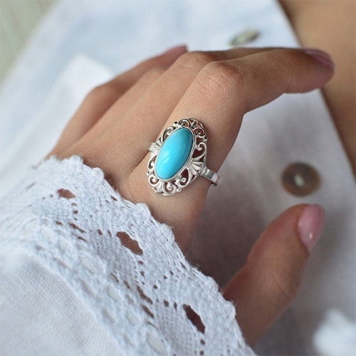 Кольцо из серебра с бирюзой