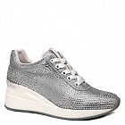 серебряный