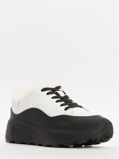 Кроссовки женские