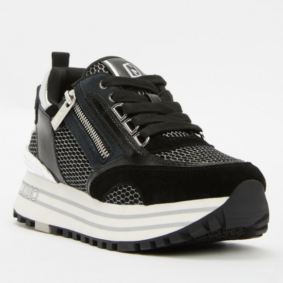 Кроссовки женские