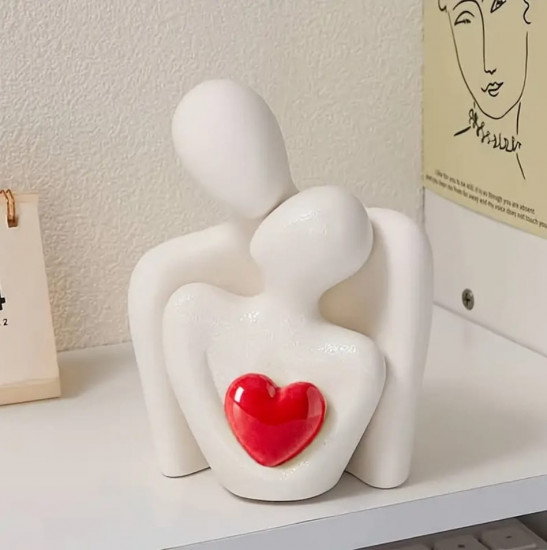 Статуэтка керамическая «Love»