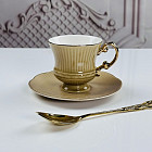 коричневый