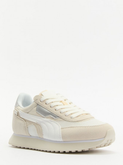 Кроссовки женские