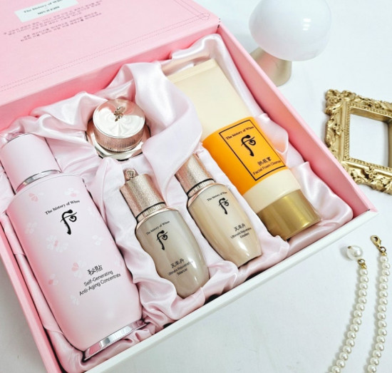 Набор для лица уходовый «Self-Generating Anti-Aging Concentrate X MinjuKim Edition»