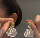 Серьги для женщин