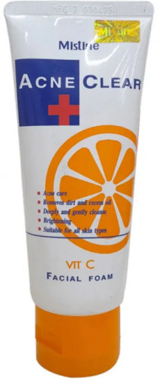 Пенка для умывания с витамином C для борьбы с акне «Acne Clear Face Foam»