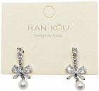 серебристый