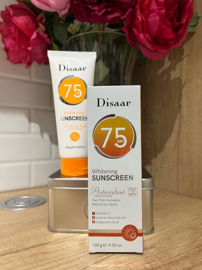 Отбеливающий солнцезащитный крем для лица и тела SPF75