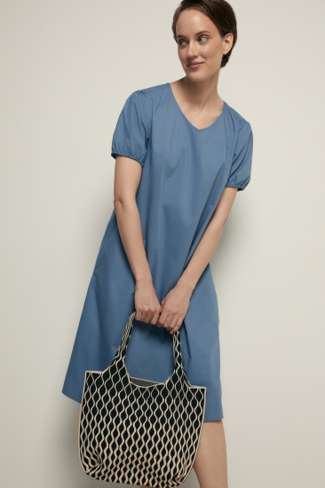 Платье А-силуэта с коротким рукавом