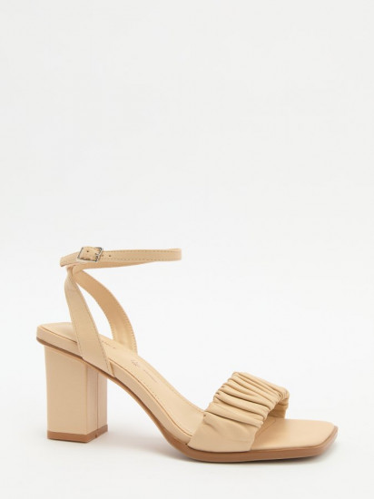 Босоножки женские