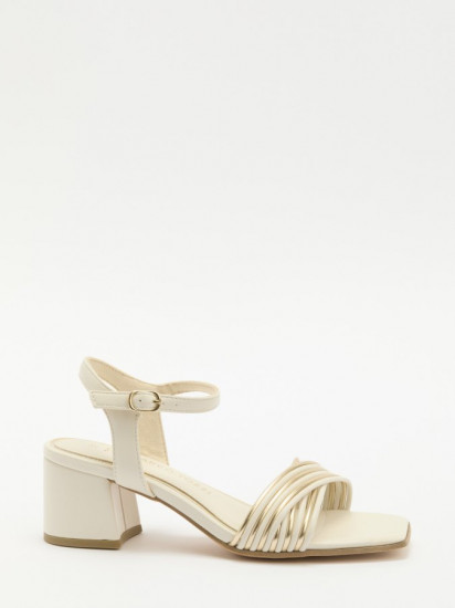 Босоножки женские